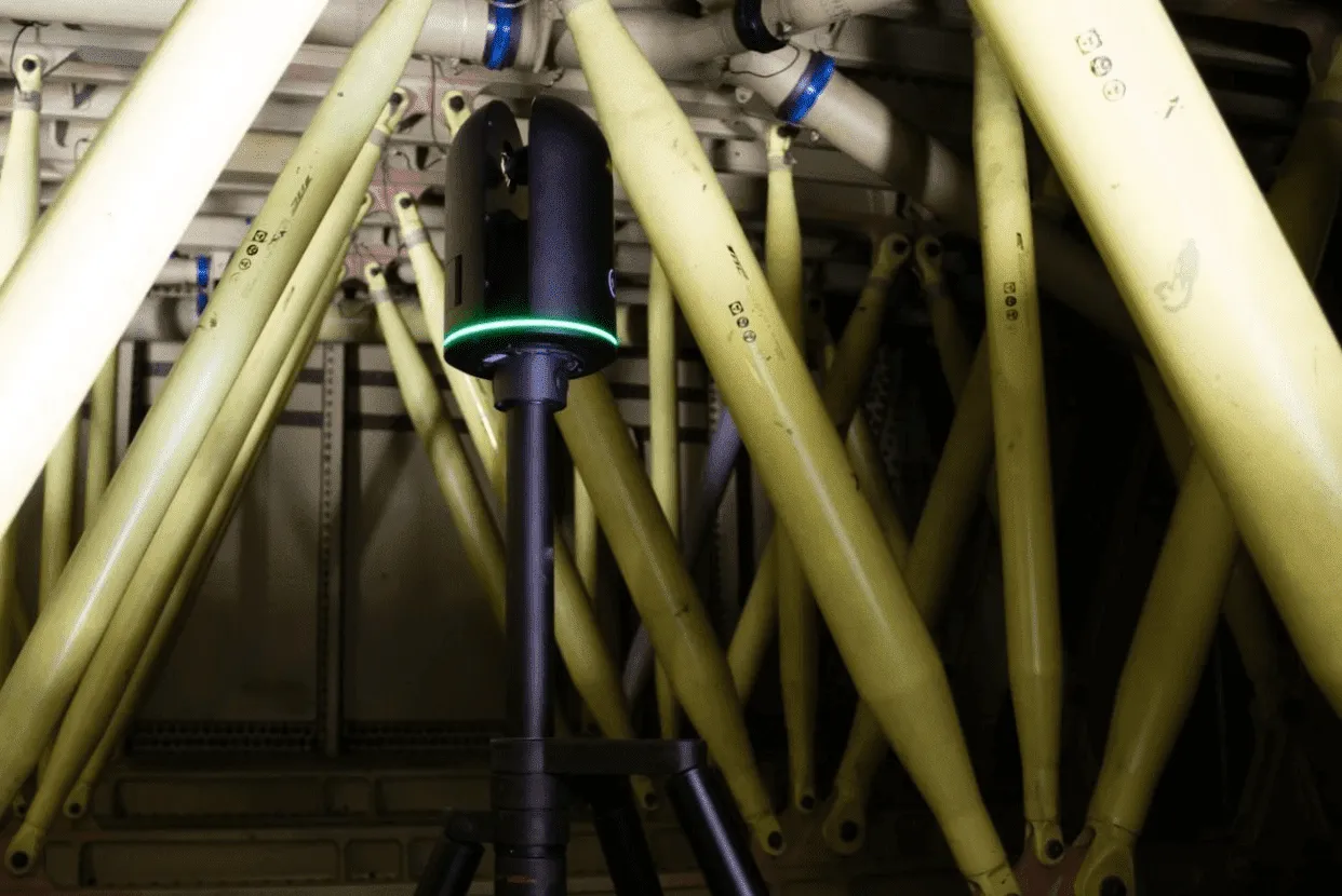Leica BLK 3D Scanner Darling’s Leica BLK 3D Scanner Inside Aircraft Fuel Tank